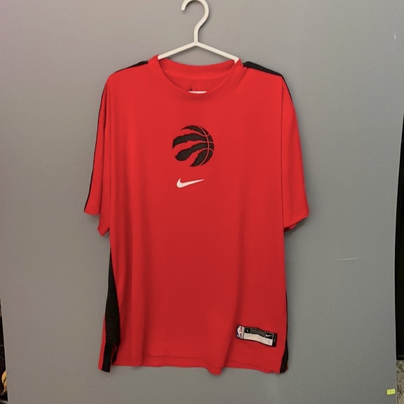 Authentic game worn Raptors 2021 warmup gear size Lg - Picture 1 of 4